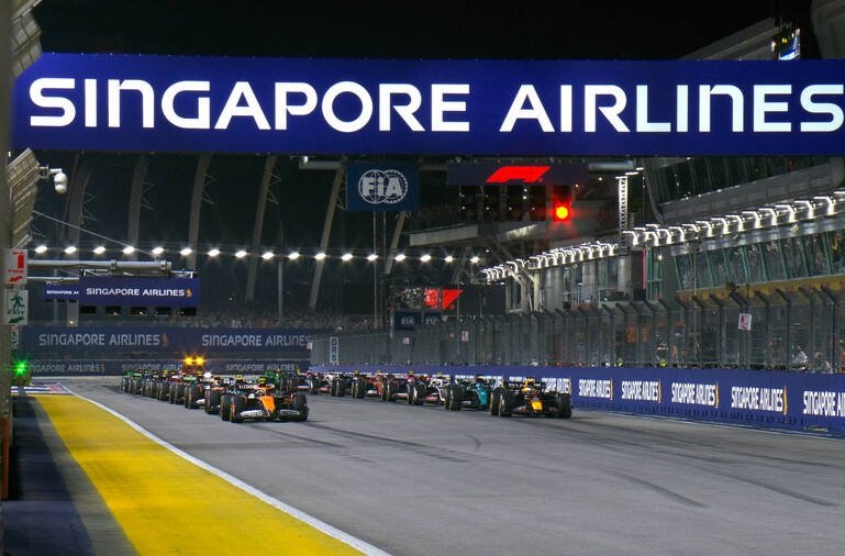 Singapore Airlines: Ανανεώνει τη χορηγία του F1 Grand Prix Σιγκαπούρης για 4 χρόνια