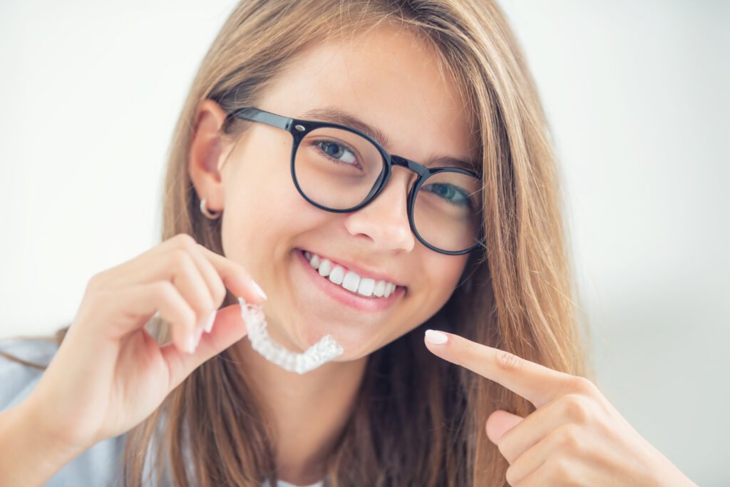 Μύθοι και αλήθειες για το Invisalign: Όσα ακούς και δεν ισχύουν