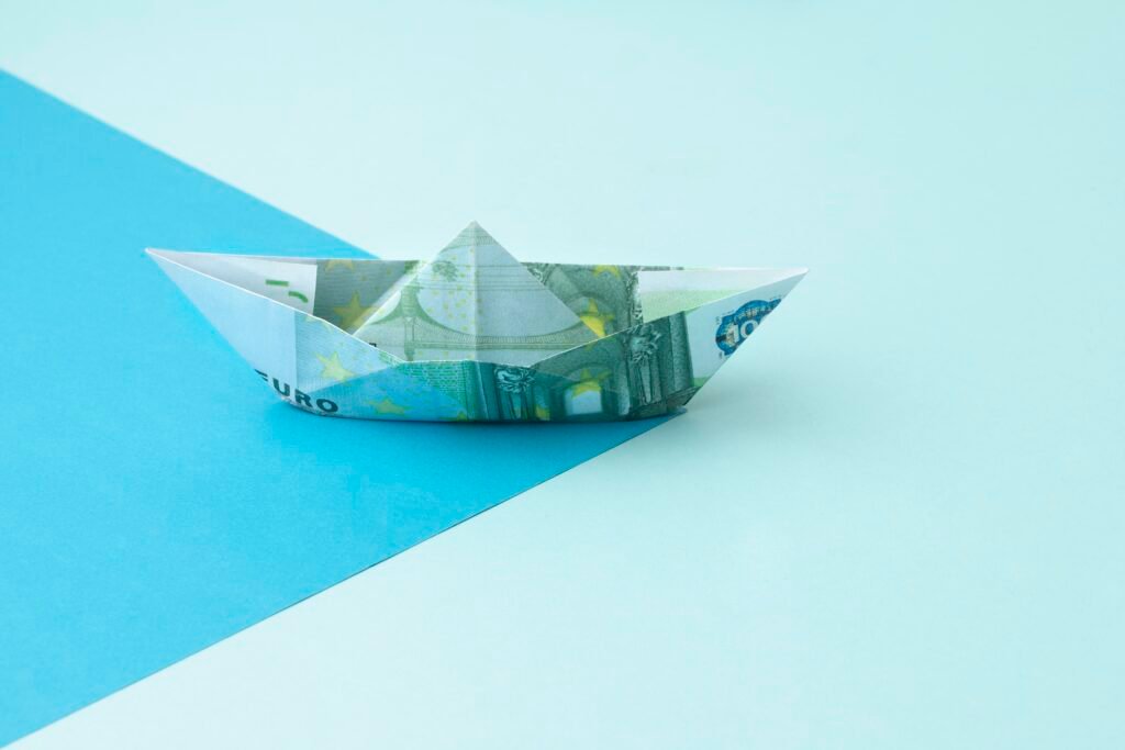 Investing in the Greek Digital Landscape: The Rise of Media-Centric Marketing