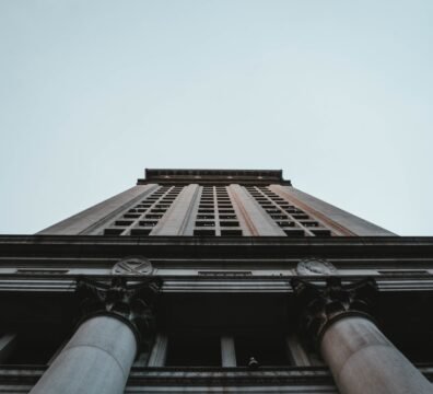Τι είναι ο Τειρεσίας και πότε μπορεί κάποιος να μπει στη «μαύρη λίστα»;